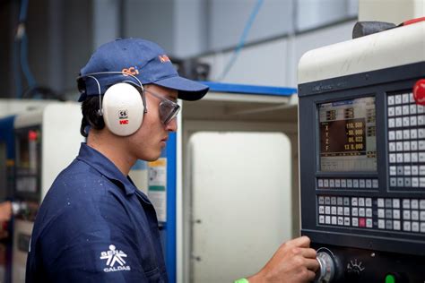 programador e operador de torno cnc|Vagas de trabalho abertas em 13 de noviembre, 2024 de .